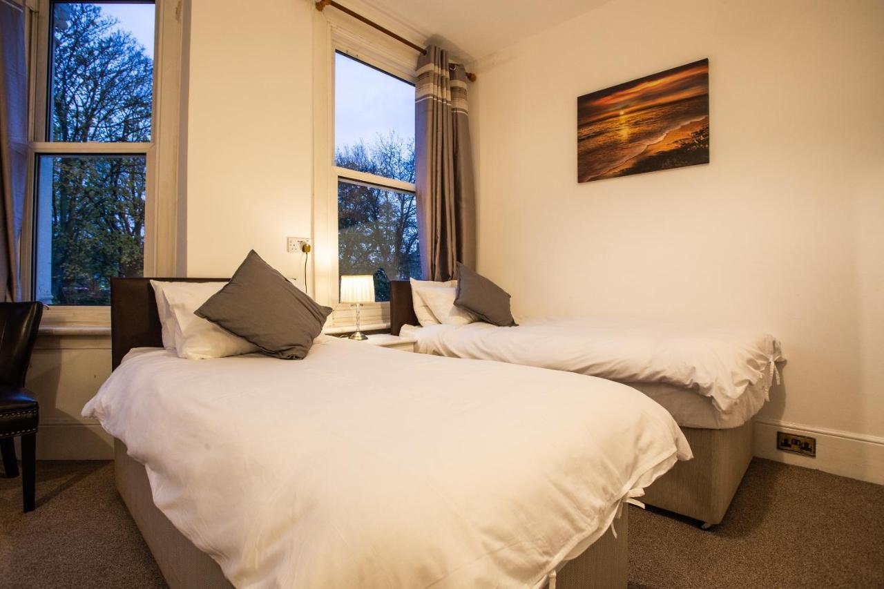 Oyo The Greenland Hotel London Exterior foto